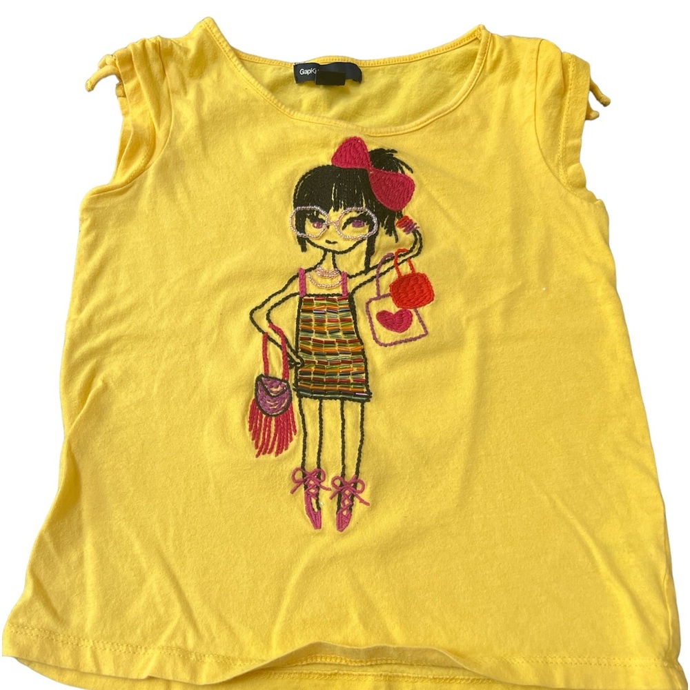 Gap kids, little girls yellow top size small